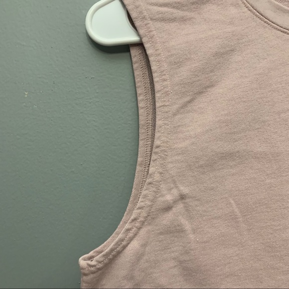 NWOT American Apparel light Salmon Sleeveless Top - Picture 2 of 4